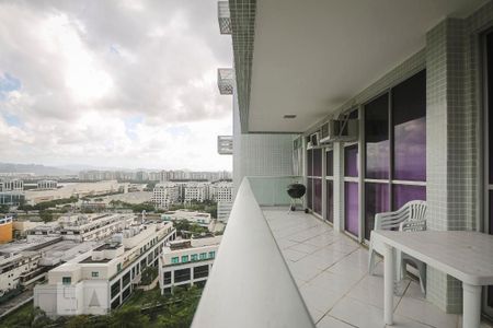 Apartamento para alugar com 90m², 2 quartos e 2 vagas Apartamento para alugar com 90m², 2 quartos e 2 vagasVaranda