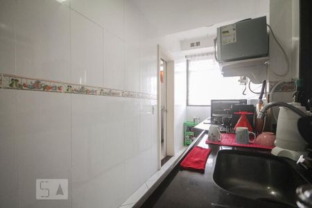 Apartamento para alugar com 90m², 2 quartos e 2 vagas Apartamento para alugar com 90m², 2 quartos e 2 vagasCozinha