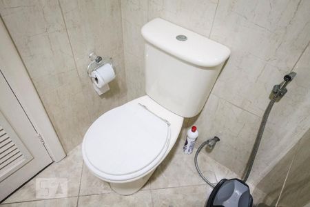 Apartamento para alugar com 90m², 2 quartos e 2 vagas Apartamento para alugar com 90m², 2 quartos e 2 vagasBanheiro