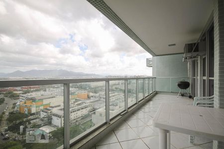 Apartamento para alugar com 90m², 2 quartos e 2 vagas Apartamento para alugar com 90m², 2 quartos e 2 vagasVaranda