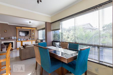 Sala de apartamento à venda com 3 quartos, 230m² em Jardim Itu, Porto Alegre