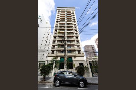 Apartamento à venda com 52m², 1 quarto e 1 vagaFachada