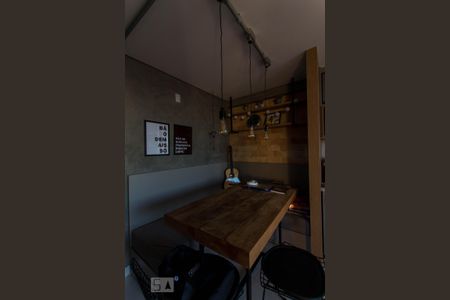 Sala de kitnet/studio para alugar com 1 quarto, 39m² em Jardim Goiás, Goiânia