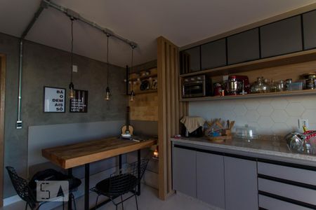Sala de kitnet/studio para alugar com 1 quarto, 39m² em Jardim Goiás, Goiânia