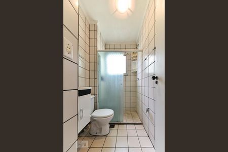 Apartamento à venda com 49m², 2 quartos e 1 vaga Apartamento à venda com 49m², 2 quartos e 1 vagaBanheiro