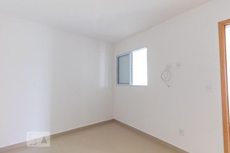 Quarto 1 de apartamento para alugar com 2 quartos, 45m² em Cidade Antônio Estevão de Carvalho, São Paulo