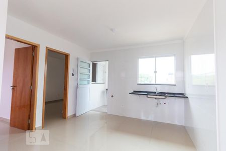 Sala/Cozinha de apartamento para alugar com 2 quartos, 45m² em Cidade Antônio Estevão de Carvalho, São Paulo