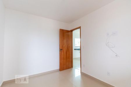 Quarto 1 de apartamento para alugar com 2 quartos, 45m² em Cidade Antônio Estevão de Carvalho, São Paulo