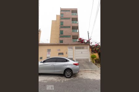 Apartamento para alugar com 45m², 2 quartos e 1 vaga Apartamento para alugar com 45m², 2 quartos e 1 vagaFachada