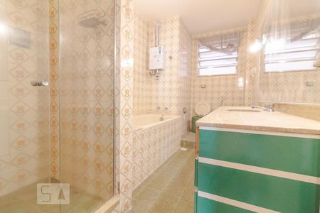 Apartamento à venda com 200m², 4 quartos e 1 vagaBanheiro 1