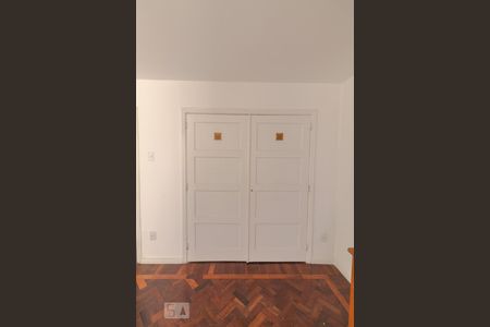 Apartamento à venda com 200m², 4 quartos e 1 vagaDetalhe do Quarto 3 - Armário