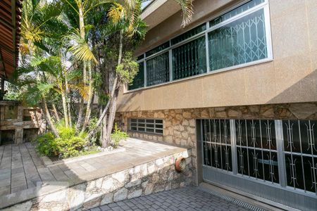 Casa à venda com 250m², 4 quartos e 6 vagasGaragem