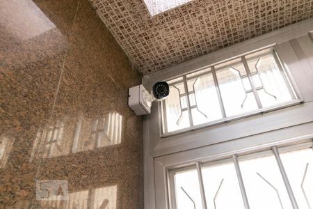 Casa à venda com 250m², 4 quartos e 6 vagasEntrada - Camera