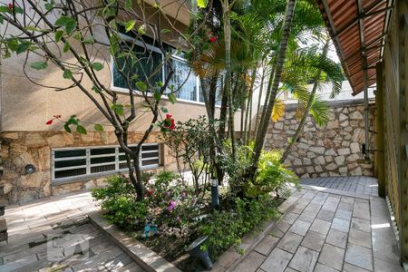 Casa à venda com 250m², 4 quartos e 6 vagasGaragem