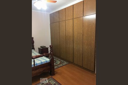 Quarto 2 de casa à venda com 4 quartos, 250m² em Vila Regente Feijó, São Paulo