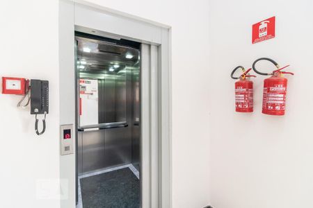 Apartamento para alugar com 50m², 2 quartos e 1 vagaElevador