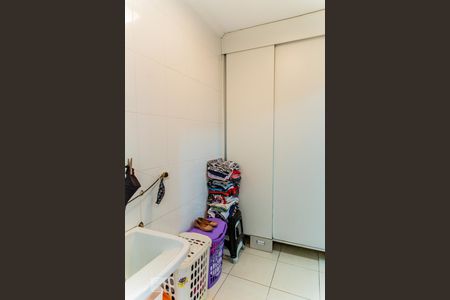 Apartamento à venda com 136m², 3 quartos e 2 vagas Apartamento à venda com 136m², 3 quartos e 2 vagasÁrea de Serviço