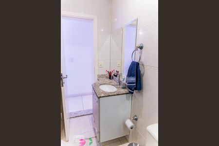 Apartamento à venda com 136m², 3 quartos e 2 vagas Apartamento à venda com 136m², 3 quartos e 2 vagasBanheiro