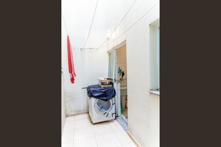 Apartamento à venda com 136m², 3 quartos e 2 vagas Apartamento à venda com 136m², 3 quartos e 2 vagasÁrea de Serviço