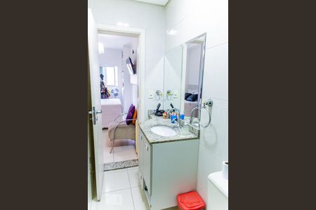 Apartamento à venda com 136m², 3 quartos e 2 vagas Apartamento à venda com 136m², 3 quartos e 2 vagasBanheiro da Suíte