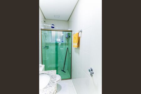 Apartamento à venda com 136m², 3 quartos e 2 vagas Apartamento à venda com 136m², 3 quartos e 2 vagasBanheiro da Suíte