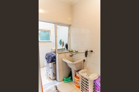 Apartamento à venda com 136m², 3 quartos e 2 vagas Apartamento à venda com 136m², 3 quartos e 2 vagasÁrea de Serviço