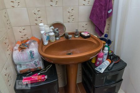 Apartamento à venda com 64m², 2 quartos e 1 vaga Apartamento à venda com 64m², 2 quartos e 1 vagaBanheiro