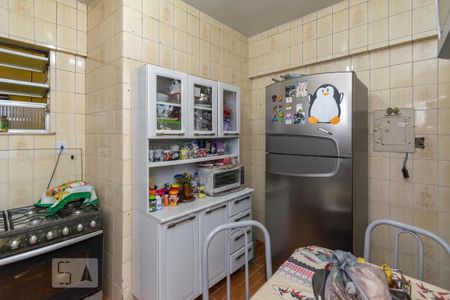 Apartamento à venda com 64m², 2 quartos e 1 vaga Apartamento à venda com 64m², 2 quartos e 1 vagaCozinha