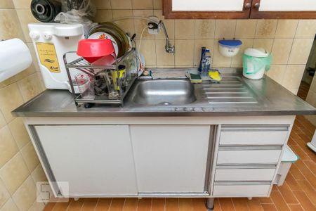 Apartamento à venda com 64m², 2 quartos e 1 vaga Apartamento à venda com 64m², 2 quartos e 1 vagaCozinha