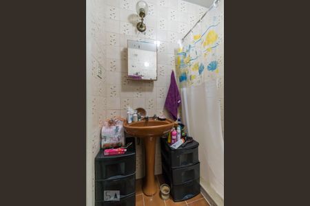 Apartamento à venda com 64m², 2 quartos e 1 vaga Apartamento à venda com 64m², 2 quartos e 1 vagaBanheiro