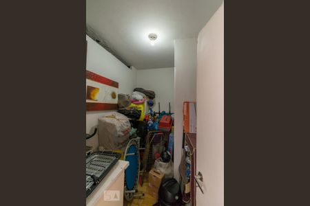Apartamento à venda com 64m², 2 quartos e 1 vaga Apartamento à venda com 64m², 2 quartos e 1 vagaQuarto de Serviço