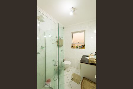 Casa à venda com 226m², 3 quartos e 3 vagasBanheiro da Suíte