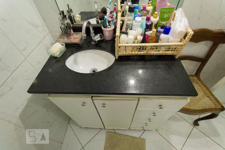 Casa à venda com 226m², 3 quartos e 3 vagasBanheiro da Suíte