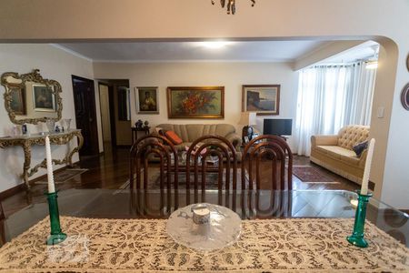 Apartamento à venda com 114m², 2 quartos e 1 vagaSala