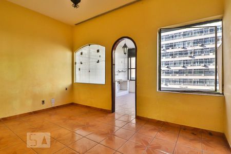 Apartamento para alugar com 40m², 1 quarto e sem vaga Apartamento para alugar com 40m², 1 quarto e sem vagaSala