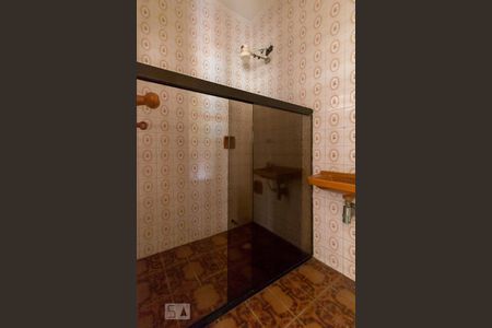 Casa para alugar com 1500m², 6 quartos e 10 vagasBanheiro da sauna