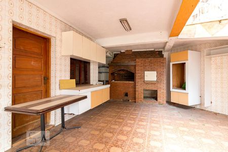 Casa para alugar com 1500m², 6 quartos e 10 vagasChurrasqueira e forno de pizza