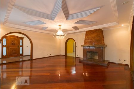 Sala 1 de casa para alugar com 6 quartos, 1500m² em Vila Rosália, Guarulhos