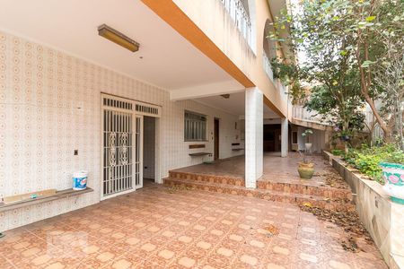 Casa para alugar com 1500m², 6 quartos e 10 vagasDependências de serviço