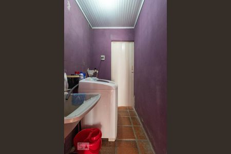 Casa de condomínio à venda com 160m², 3 quartos e 1 vaga Casa de condomínio à venda com 160m², 3 quartos e 1 vagaÁrea de Serviço