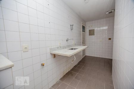 Apartamento à venda com 110m², 2 quartos e 1 vaga Apartamento à venda com 110m², 2 quartos e 1 vagaCozinha