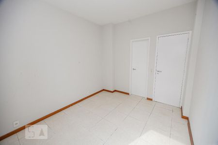 Apartamento à venda com 110m², 2 quartos e 1 vaga Apartamento à venda com 110m², 2 quartos e 1 vagaQuarto 2 - Suíte