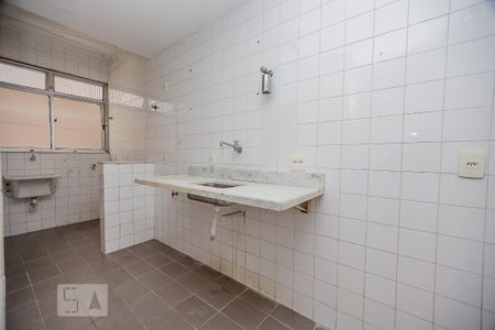 Apartamento à venda com 110m², 2 quartos e 1 vaga Apartamento à venda com 110m², 2 quartos e 1 vagaCozinha