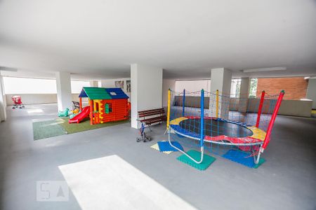 Apartamento à venda com 110m², 2 quartos e 1 vaga Apartamento à venda com 110m², 2 quartos e 1 vagaÁrea Comum - Playground