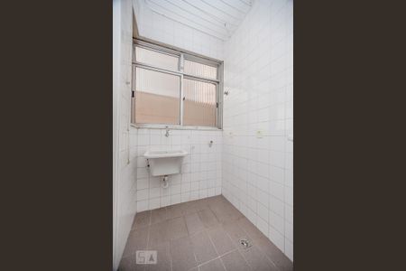 Apartamento à venda com 110m², 2 quartos e 1 vaga Apartamento à venda com 110m², 2 quartos e 1 vagaÁrea de Serviço