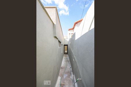 Casa para alugar com 45m², 2 quartos e sem vaga Casa para alugar com 45m², 2 quartos e sem vagaCorredor