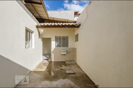 Casa para alugar com 45m², 2 quartos e sem vaga Casa para alugar com 45m², 2 quartos e sem vagaÁrea Externa