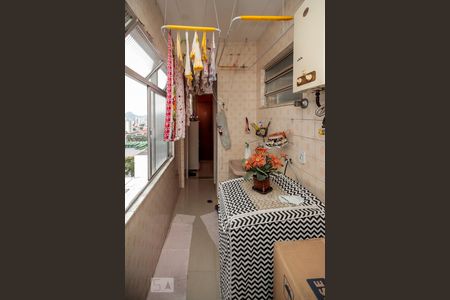 Apartamento à venda com 110m², 3 quartos e 1 vagaÁrea de serviço