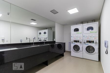 Studio para alugar com 70m², 1 quarto e 2 vagasÁrea comum - Lavanderia