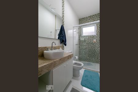 Casa de condomínio à venda com 275m², 3 quartos e 3 vagas Casa de condomínio à venda com 275m², 3 quartos e 3 vagasBanheiro da Suíte 3